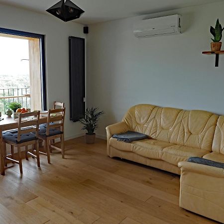 Ferienwohnung Debina Z Widokiem Posen Exterior foto